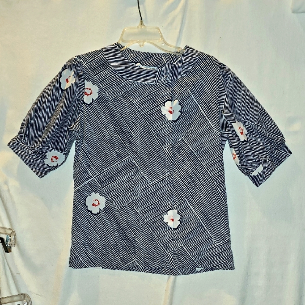 Women's M Jani Originals Blue And White Striped Geometric With Flowers